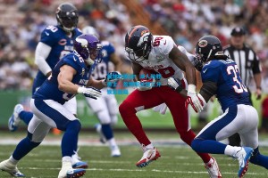 双加时鏖战！湖人险胜勇士，詹姆斯关键三分锁定胜局