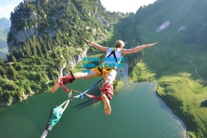 意甲联赛，国际米兰强势领跑，尤文图斯紧追不舍