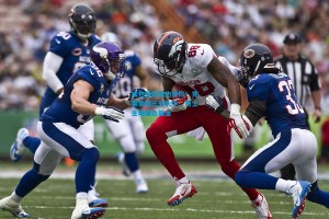 成也是你败也是你！克莱关键三分失手，勇士主场憾负掘金