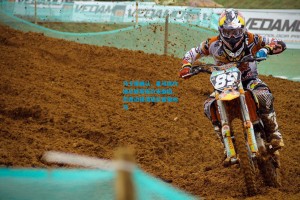 马卡报确认，皇马续约维尼修斯报价未撤回，巴西边锋渴望长留伯纳乌